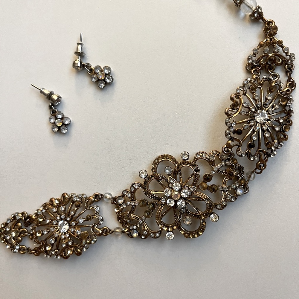 Vintage necklace & earring set,